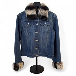 ✨ Rare Jean Jacket with Genuine Chinchilla Fur Trim ✨
